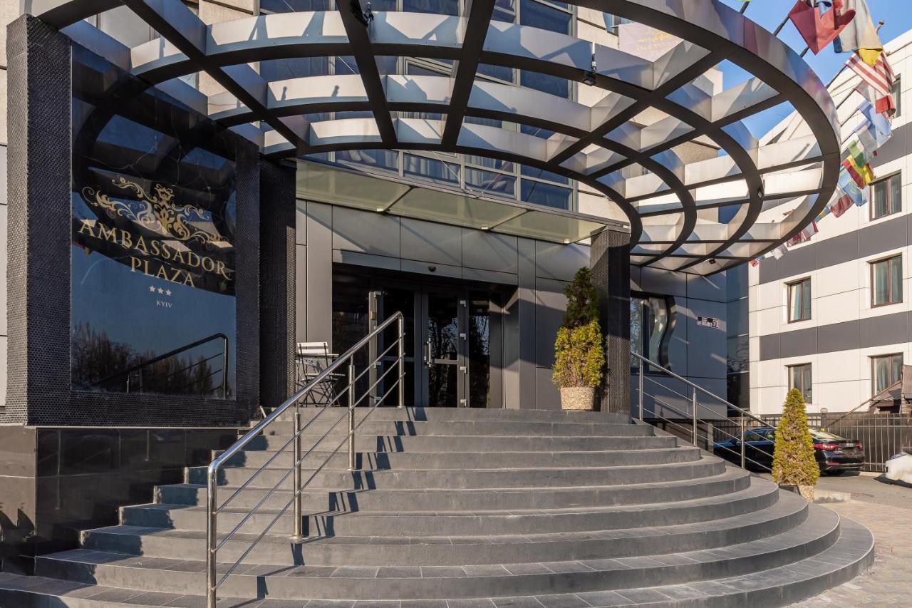 Ambassador Plaza Hotel Kyiv Exterior photo
